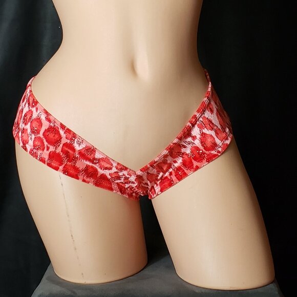 Cheeky Shorts in Red Leopard Sparkle Velvet - Picture 3 of 5